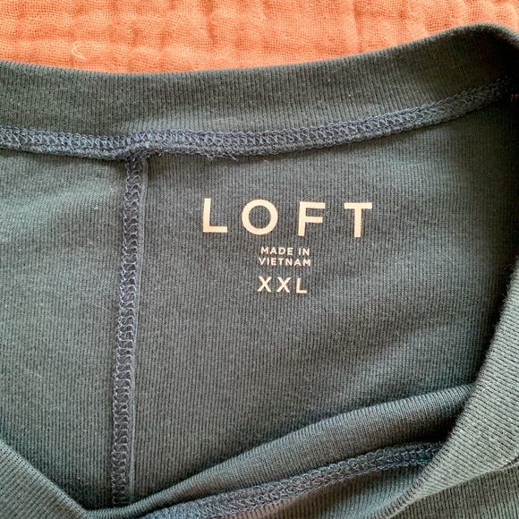 LOFT Long Sleeve T - Picture 3 of 3